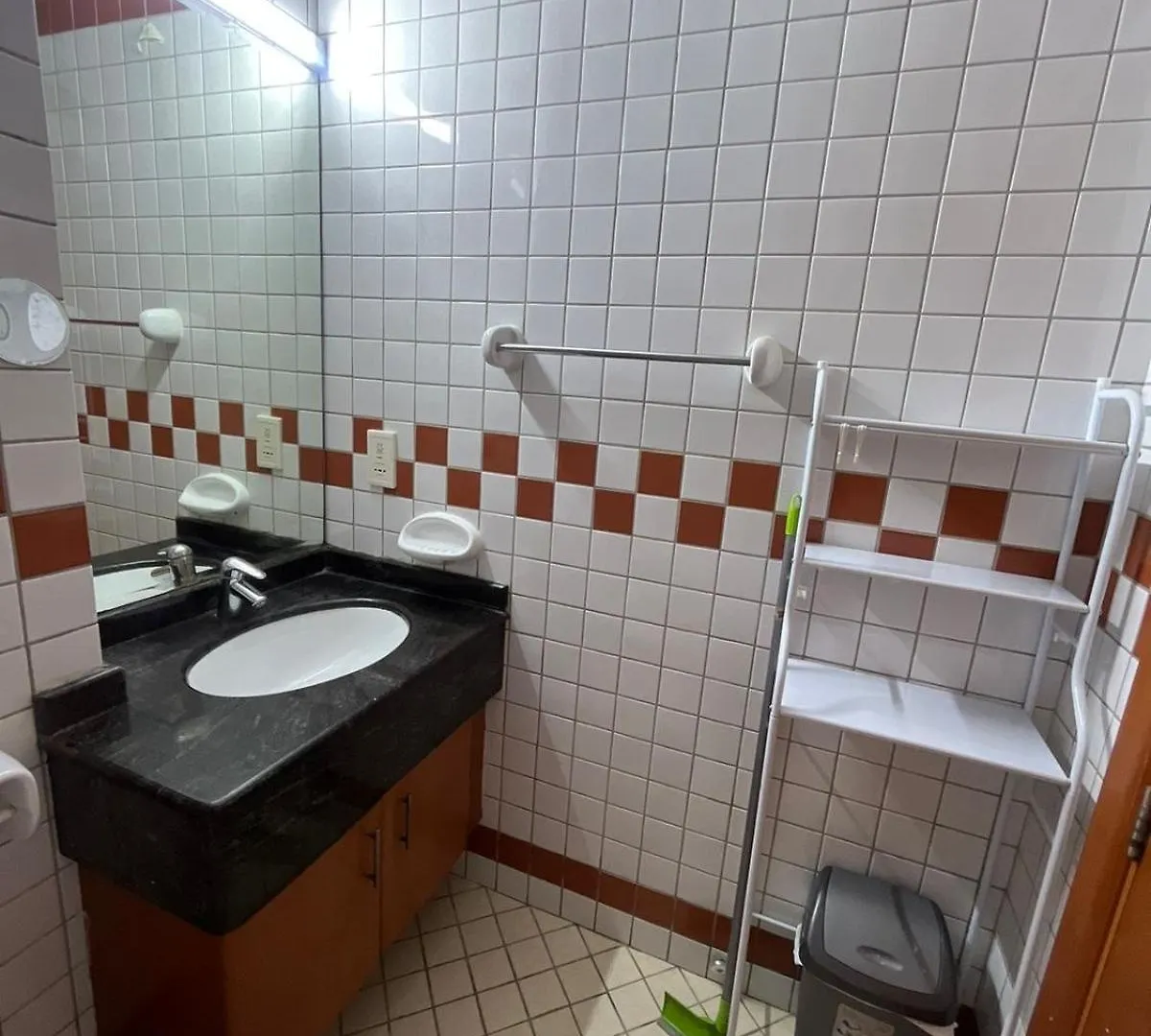 Tidy Master Room In Marina Near Metro Dubai United Arab Emirates